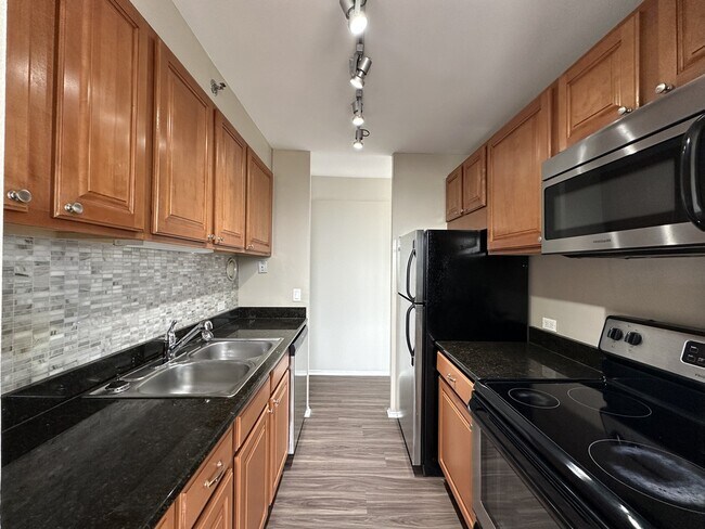 Photo - 4334 N Hazel St Unit 1021