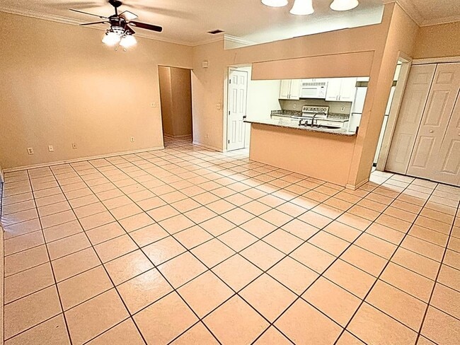 Photo - 1401 Eagle Pond Dr Unit 1401