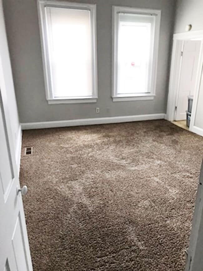 Photo - 2831-2833 Glendora Avenue Unidad 2833-02