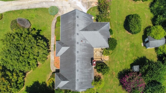 Photo - Don’t Miss This Beautiful 4BR/2BA Home wit...