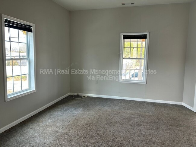 Photo - 618 Hammock St