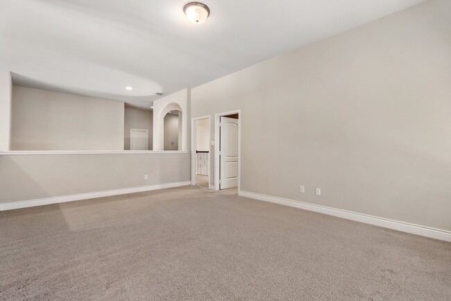 Photo - 138 Meadow Run Dr