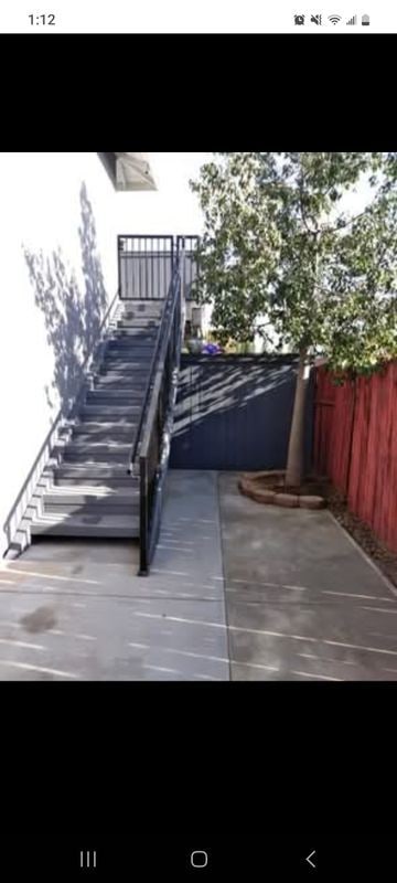 Photo - 445 E Francis St
