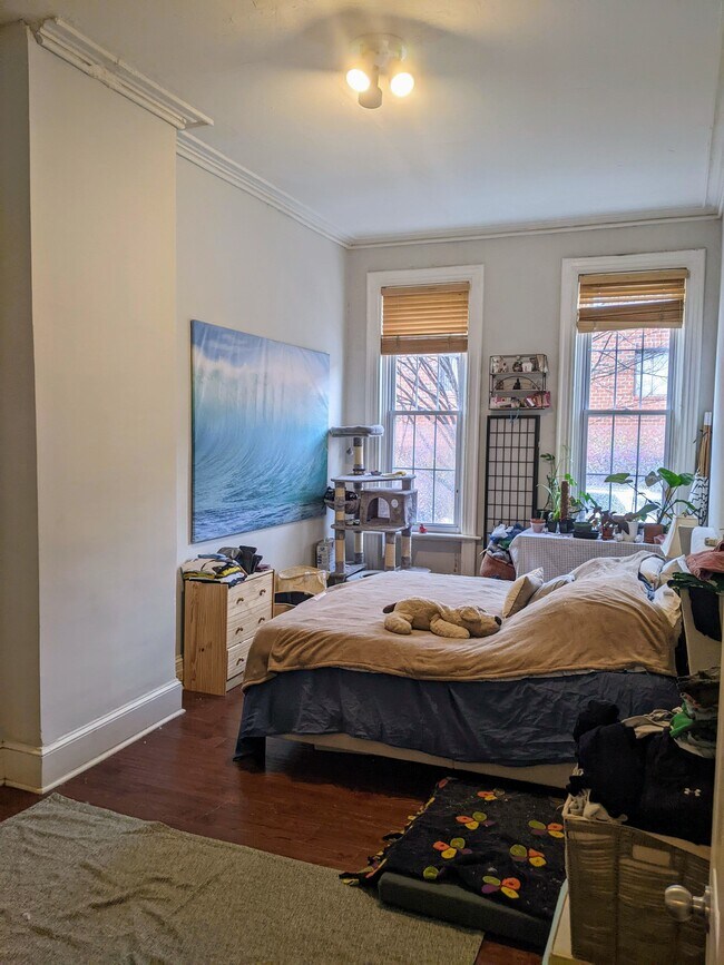 Photo - 805 N 26th St Unidad 1