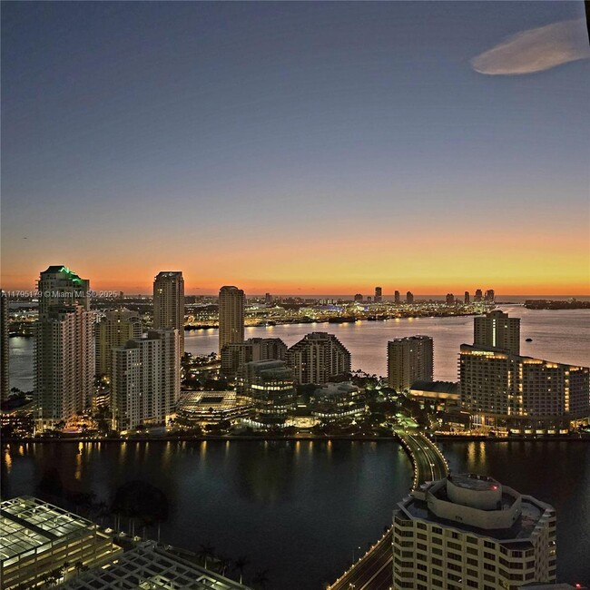 Photo - 950 Brickell Bay Dr Condo Unit 3904