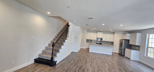 Photo - 5960 Bursey Rd