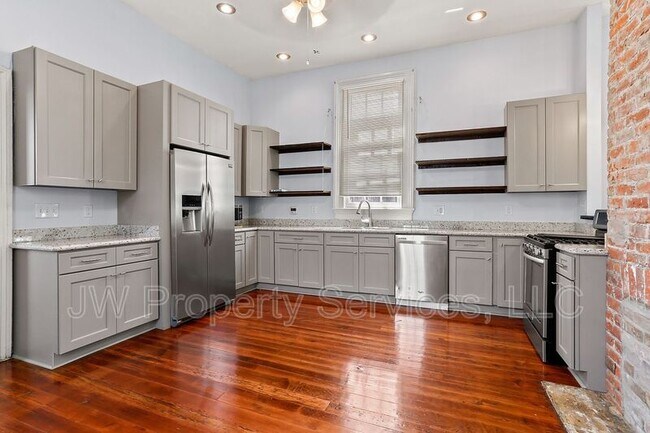 Photo - 309 Red Allen Wy