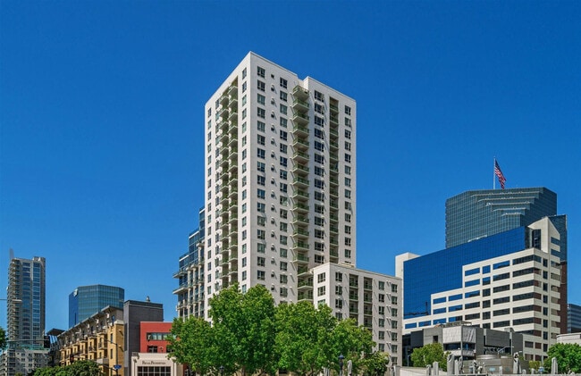 Building - 1240 India St Unit Mod Lux - Little Italy