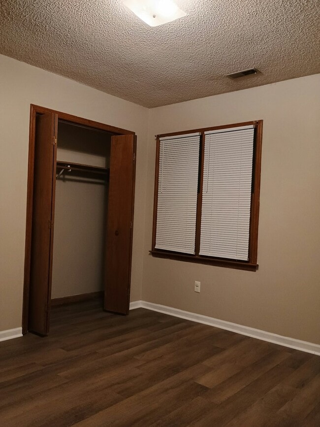 Photo - 120 Homeplace Ct