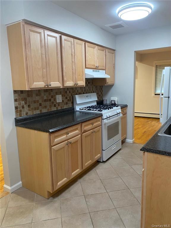 Photo - 15 Brevoort Dr Unit 1B