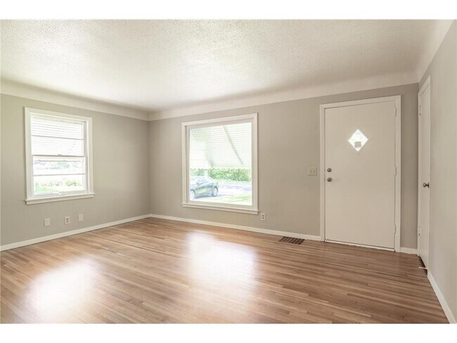 Photo - 3708 Xenia Ave N