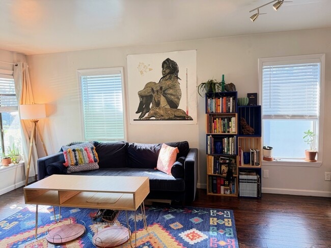 Photo - 3004 E 18th St