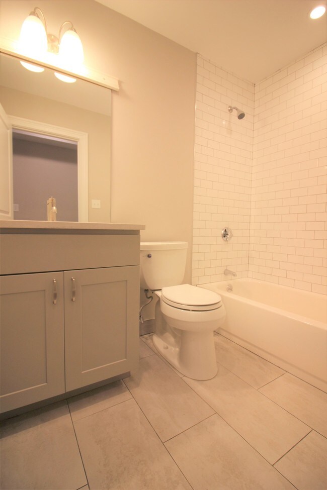 Photo - 383 Commonwealth Avenue Unit 2