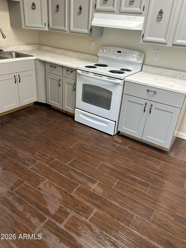 Photo - 2524 S Yavapai Rd Unit 3