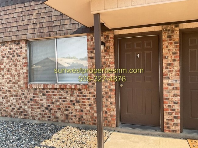 Photo - 1631 N Farmington Ave Unidad #4