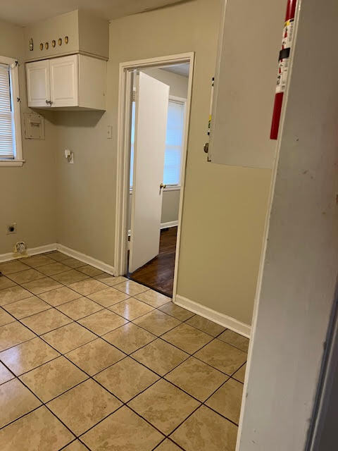 Photo - 3325 Beechmont St