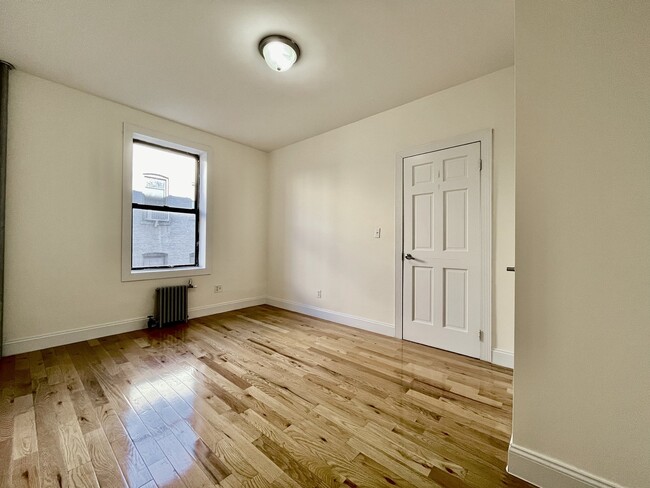 Photo - 709 W 176th St Apartment Unit 4F