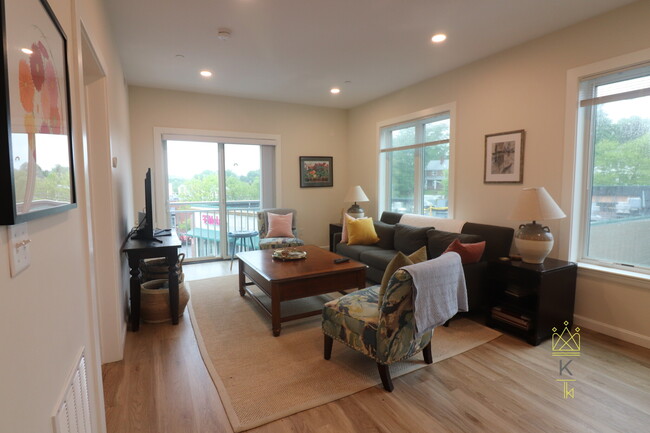 Photo - 458 Washington St Condo Unit 203