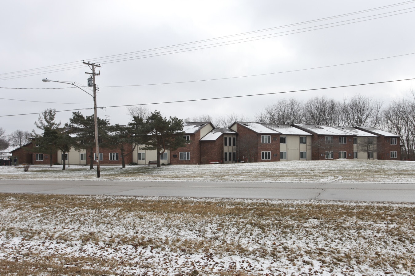 Photo - Robert C. Johnston Garden Apartments
