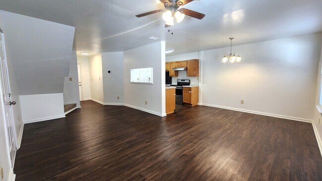 Photo - 1209 Alder Ct