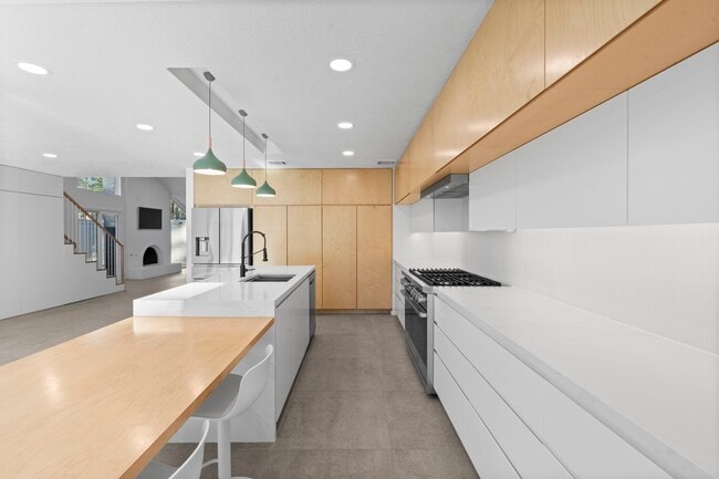 Photo - 2703 Crossvine Cir