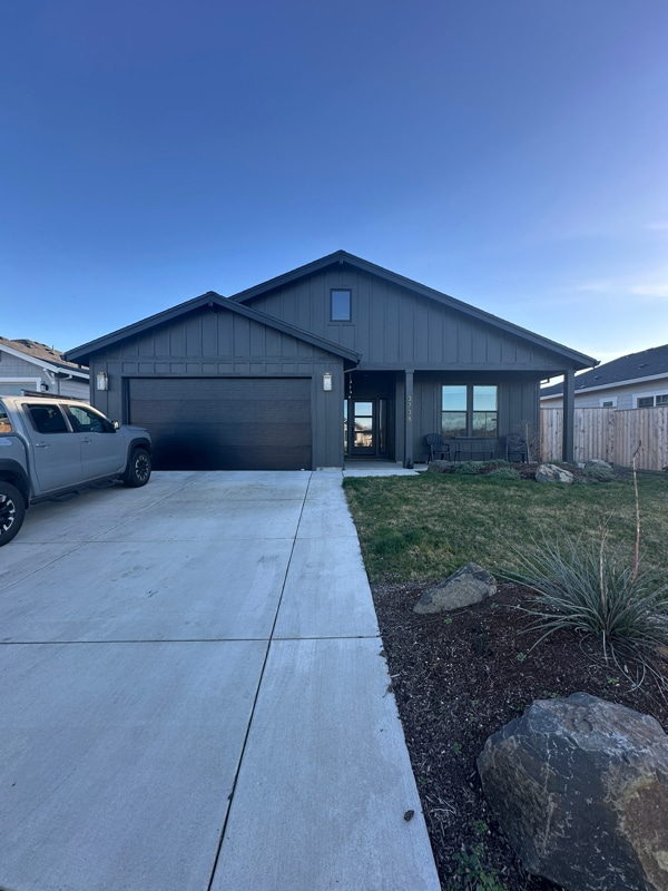 Building Photo - 3738 Durst St