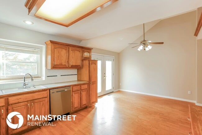 Photo - 817 SW Highland Ave