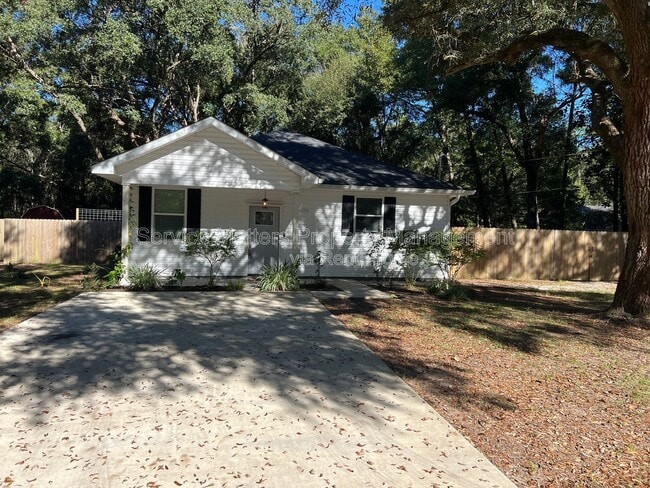 Photo - 6150 Franklin St