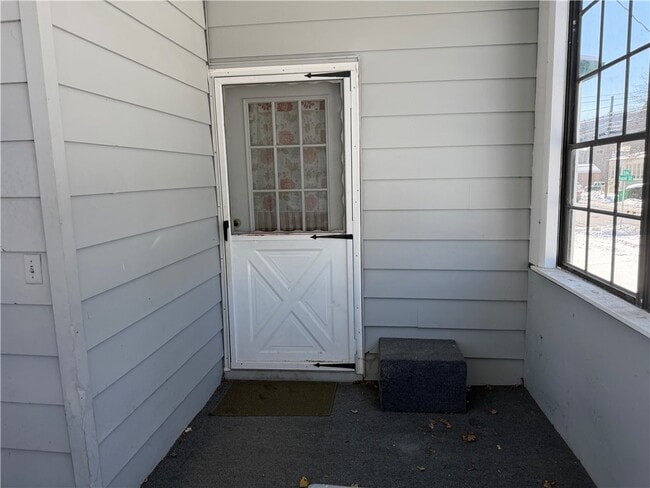 Photo - 35 W Hazel St