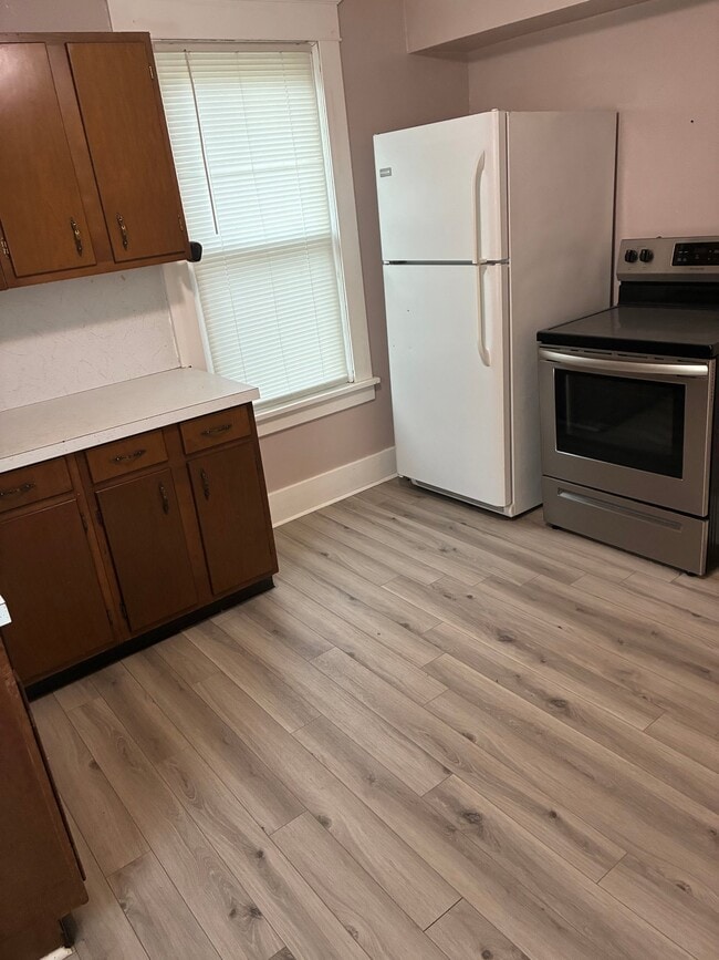 Photo - 275 E Main St Unit 1