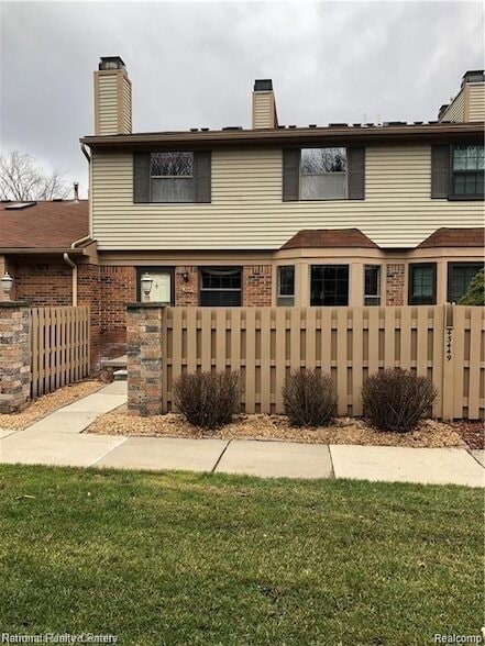 Building Photo - 43449 Arbor Way W Rental
