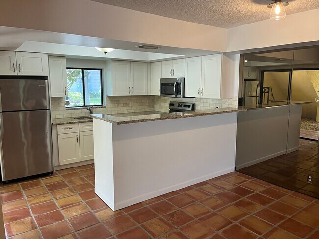 Photo - 1815 S Olive Ave Unidad 1