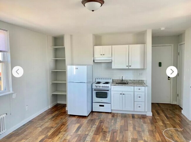 Photo - 217 E Broadway Unit 7C