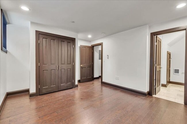 Photo - 201 Wilson St Unit Carriage House