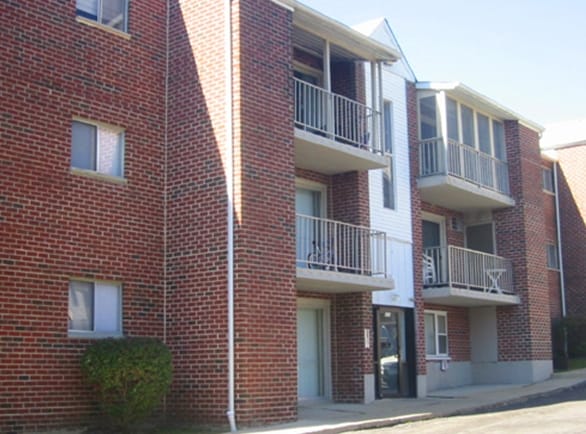 Primary Photo - Waverly Apartments