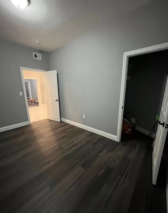 Photo - 495 Clinton Ave Unit 1