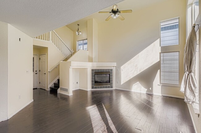 Photo - 10382 S Ravenswood Ln