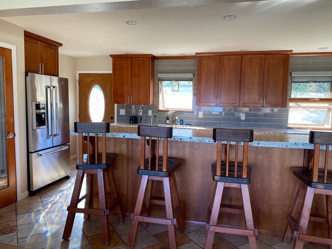 Photo - 128 Sunset Ridge