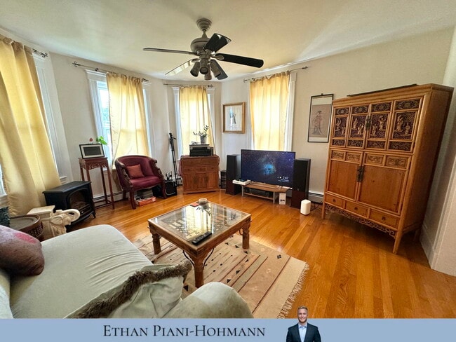 Photo - 24 Madison Ave Unit 3