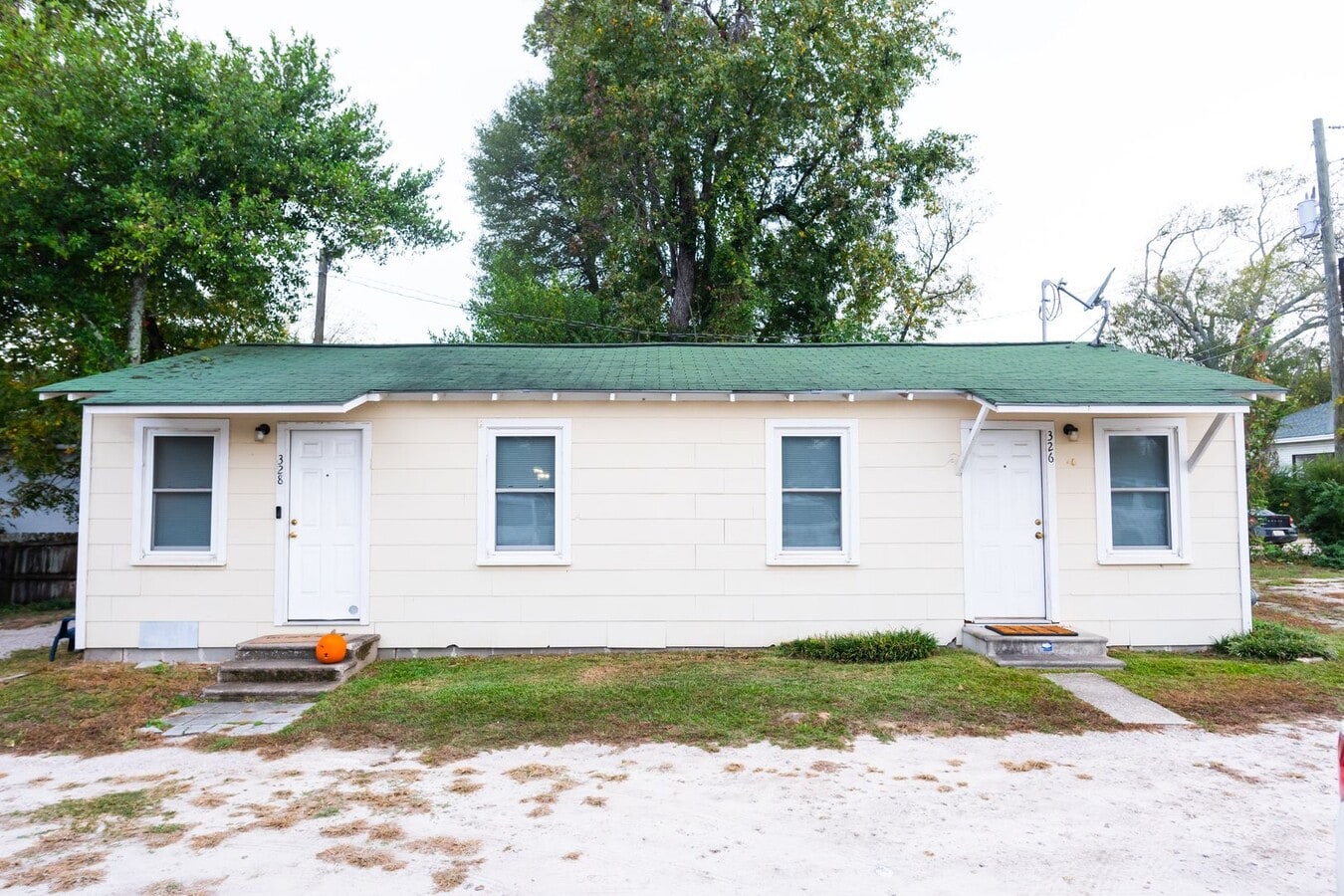 Photo - 326 E Glenn Ave