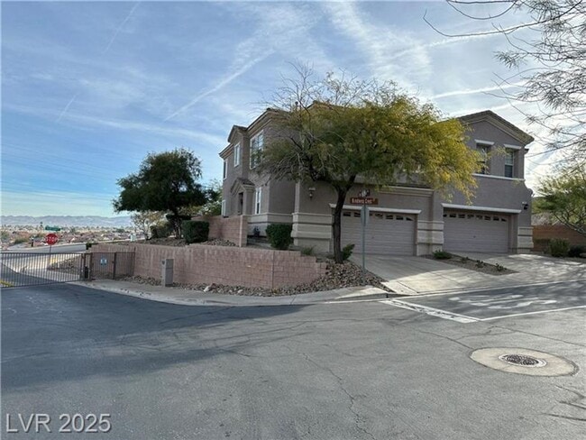 Beautiful 3 bedroom w loft 2.5 bath townho... - Beautiful 3 bedroom w loft 2.5 bath townho...