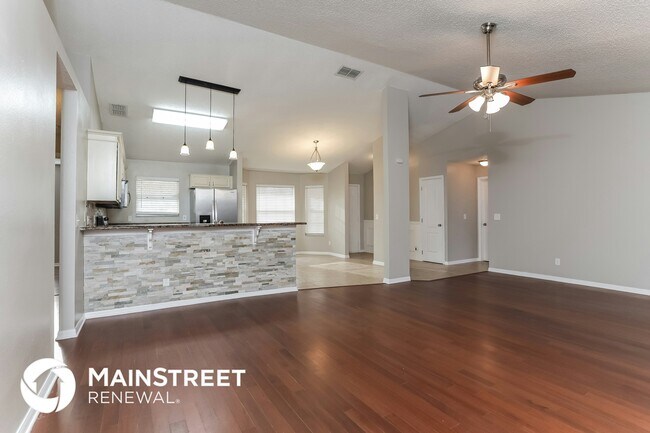 Photo - 1805 Hudson Ct