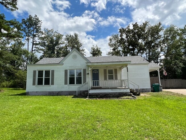 Building Photo - Home for lease