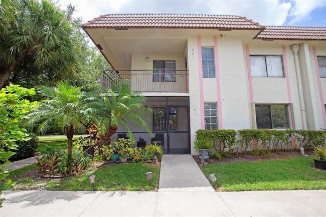 Photo - 405 Lakeview Dr Apartment Unit 101