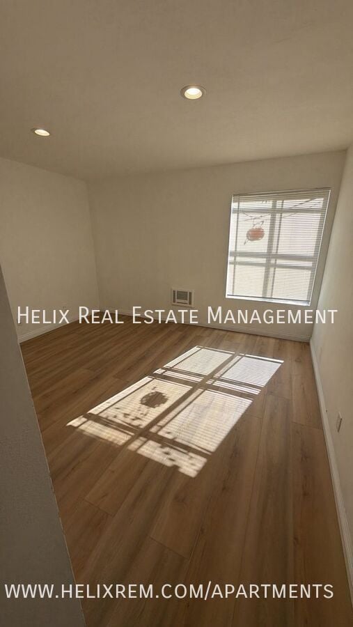 Photo - 760 N Garfield Ave Unit 212