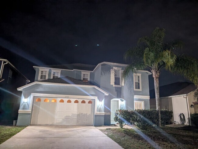 Photo - East Orlando spacious 3 bedrooms home with a large loft.
