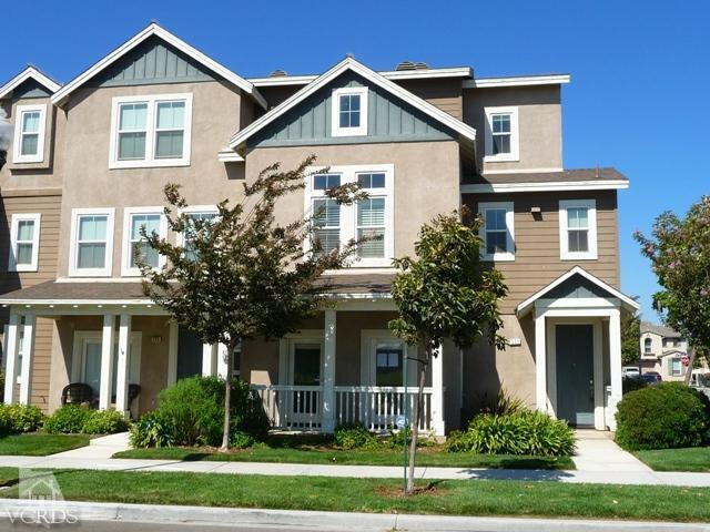 Building Photo - 333 Kiawah River Dr Rental
