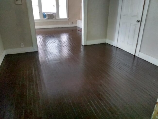 Photo - 2619 Wilkinson Ave