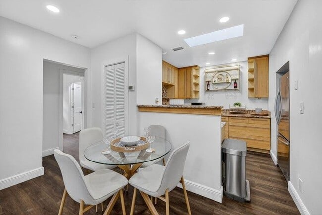 Photo - 1317 NE 1st Ave.