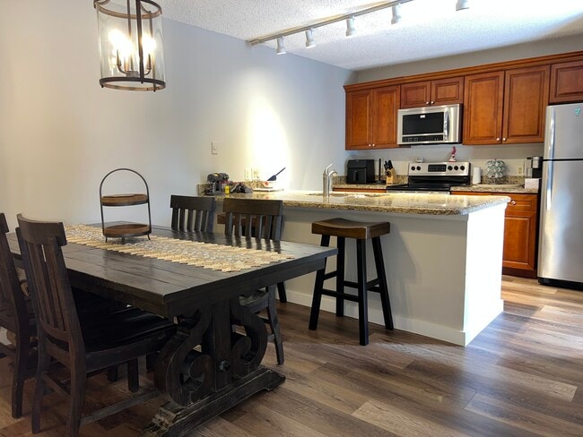 Photo - 239 Charter Way